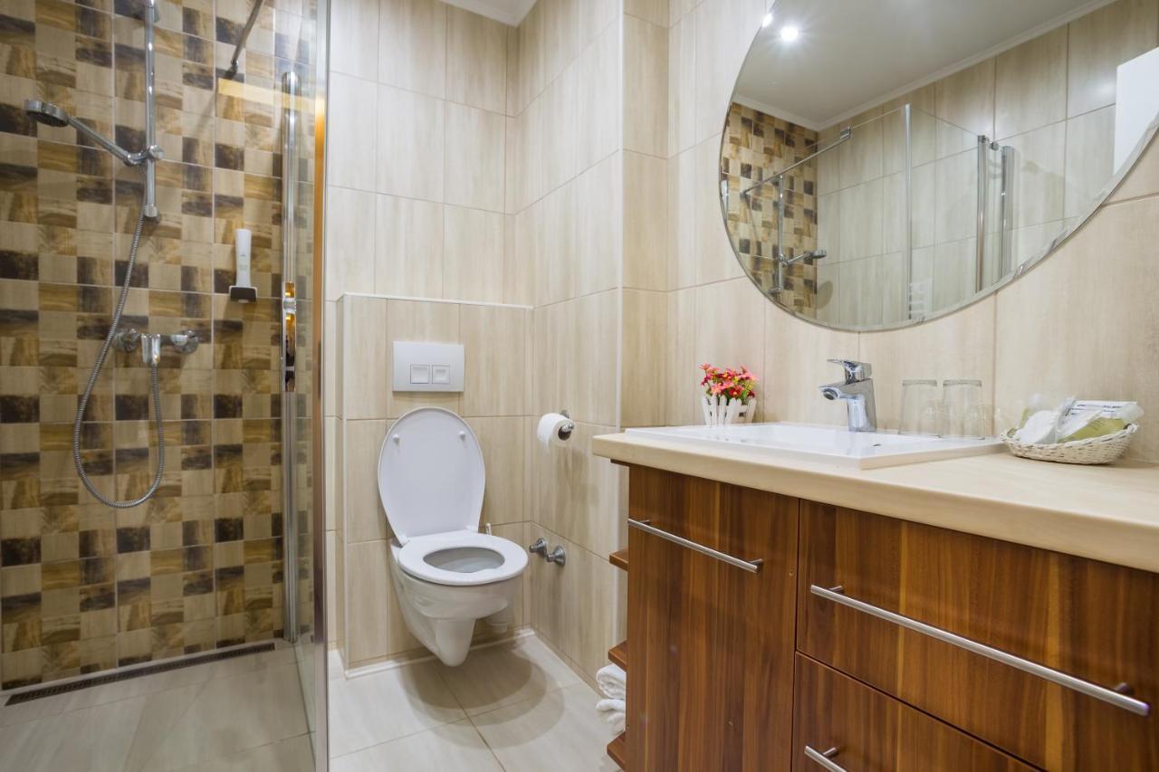 Hotel Mayer Alsooers Bagian luar foto