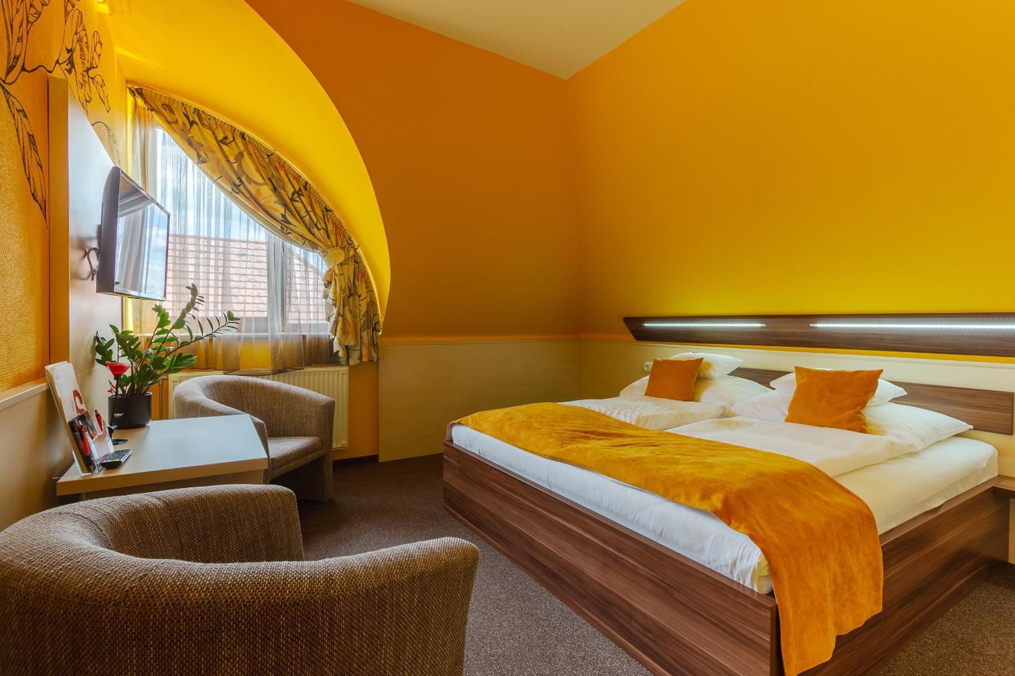 Hotel Mayer Alsooers Bagian luar foto