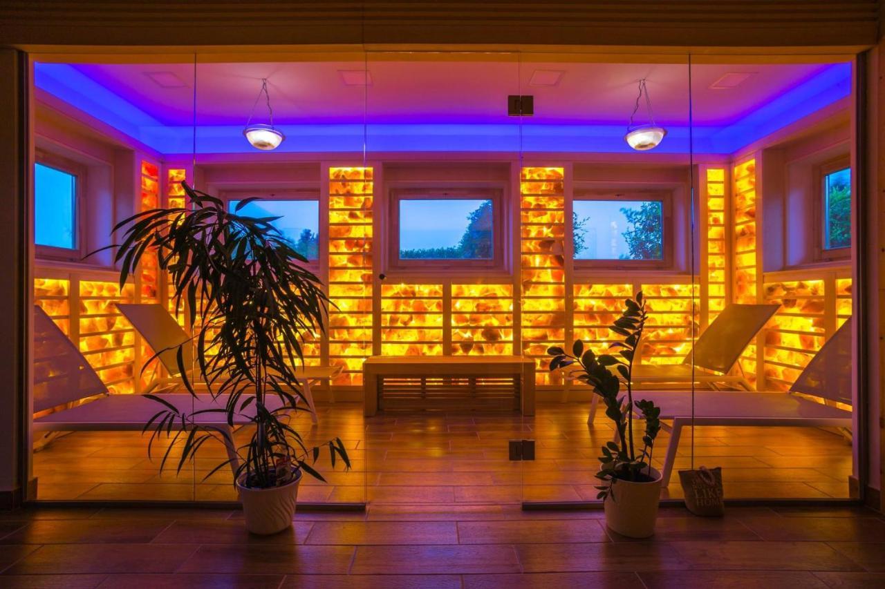 Hotel Mayer Alsooers Bagian luar foto